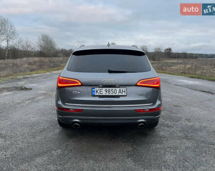 Серый Ауди Ку 5, объемом двигателя 2 л и пробегом 180 тыс. км за 16000 $, фото 3 на Automoto.ua