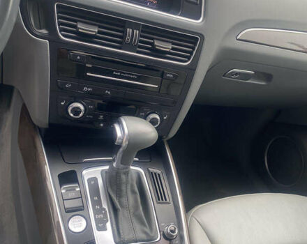 Серый Ауди Ку 5, объемом двигателя 2 л и пробегом 286 тыс. км за 13550 $, фото 14 на Automoto.ua