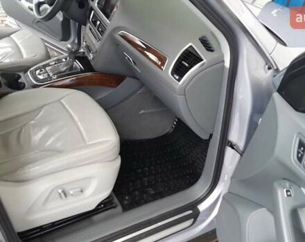 Сірий Ауді Ку 5, об'ємом двигуна 2 л та пробігом 155 тис. км за 16500 $, фото 14 на Automoto.ua