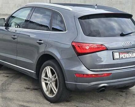 Серый Ауди Ку 5, объемом двигателя 1.98 л и пробегом 180 тыс. км за 17000 $, фото 3 на Automoto.ua