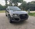 Сірий Ауді Ку 5, об'ємом двигуна 3 л та пробігом 137 тис. км за 10000 $, фото 1 на Automoto.ua