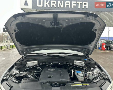 Серый Ауди Ку 5, объемом двигателя 2 л и пробегом 182 тыс. км за 15499 $, фото 75 на Automoto.ua