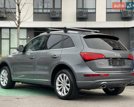 Сірий Ауді Ку 5, об'ємом двигуна 2 л та пробігом 252 тис. км за 14500 $, фото 10 на Automoto.ua