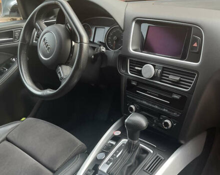 Серый Ауди Ку 5, объемом двигателя 2 л и пробегом 210 тыс. км за 25500 $, фото 15 на Automoto.ua