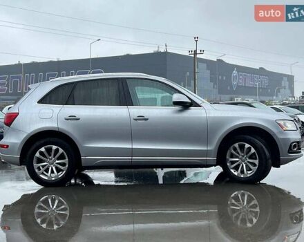 Ауди Ку 5 2015 в Львове на Automoto.ua Серый Ауди Ку 5, объемом двигателя 2 л и пробегом 196 тыс. км за 15590 $, фото 9 на Automoto.ua