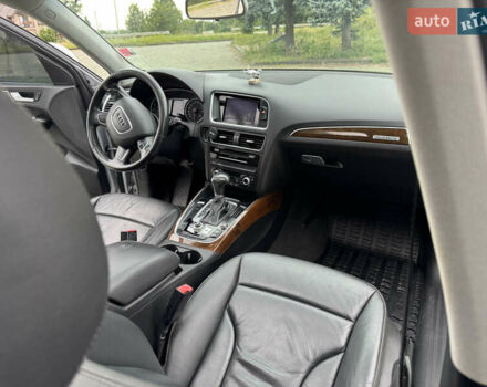 Серый Ауди Ку 5, объемом двигателя 1.98 л и пробегом 255 тыс. км за 16400 $, фото 10 на Automoto.ua