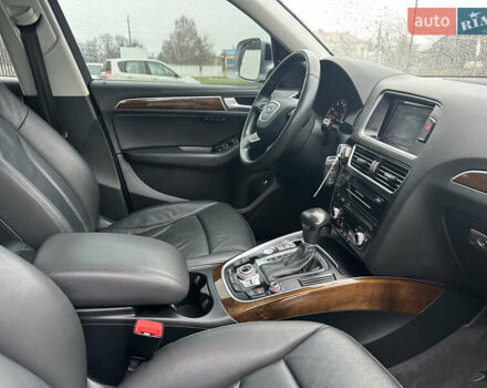 Серый Ауди Ку 5, объемом двигателя 2 л и пробегом 182 тыс. км за 15499 $, фото 62 на Automoto.ua