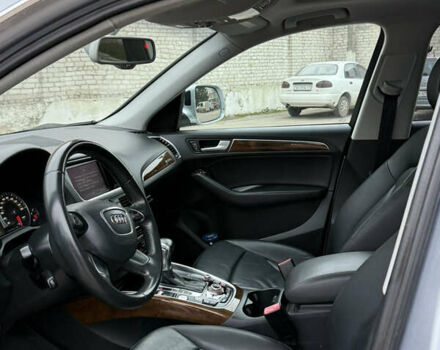 Серый Ауди Ку 5, объемом двигателя 2 л и пробегом 210 тыс. км за 13999 $, фото 43 на Automoto.ua