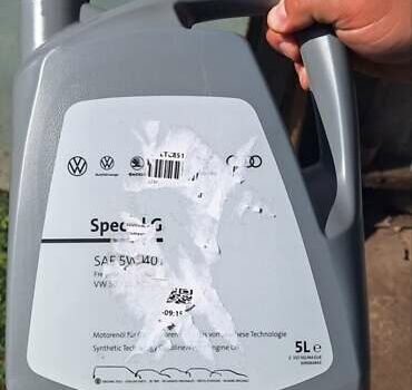 Серый Ауди Ку 5, объемом двигателя 2 л и пробегом 137 тыс. км за 18700 $, фото 38 на Automoto.ua