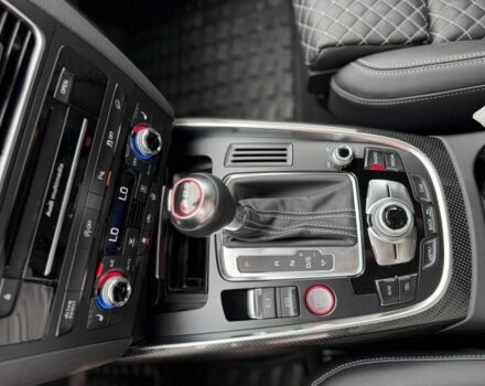 Серый Ауди Ку 5, объемом двигателя 3 л и пробегом 271 тыс. км за 27500 $, фото 15 на Automoto.ua