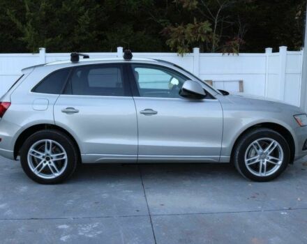 Сірий Ауді Ку 5, об'ємом двигуна 3 л та пробігом 70 тис. км за 12500 $, фото 2 на Automoto.ua