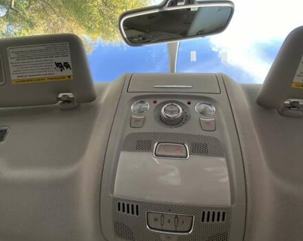 Серый Ауди Ку 5, объемом двигателя 1.98 л и пробегом 207 тыс. км за 18000 $, фото 11 на Automoto.ua