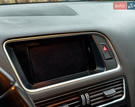 Сірий Ауді Ку 5, об'ємом двигуна 3 л та пробігом 175 тис. км за 15790 $, фото 21 на Automoto.ua