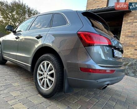 Серый Ауди Ку 5, объемом двигателя 1.97 л и пробегом 385 тыс. км за 22500 $, фото 4 на Automoto.ua