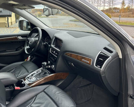 Сірий Ауді Ку 5, об'ємом двигуна 2 л та пробігом 220 тис. км за 15000 $, фото 76 на Automoto.ua