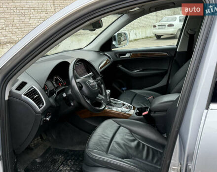 Серый Ауди Ку 5, объемом двигателя 2 л и пробегом 210 тыс. км за 13999 $, фото 40 на Automoto.ua