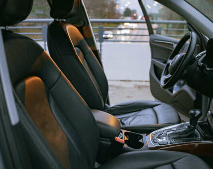 Сірий Ауді Ку 5, об'ємом двигуна 1.98 л та пробігом 102 тис. км за 15500 $, фото 28 на Automoto.ua