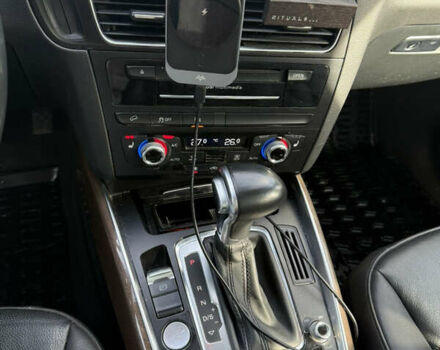 Серый Ауди Ку 5, объемом двигателя 1.97 л и пробегом 169 тыс. км за 19000 $, фото 8 на Automoto.ua