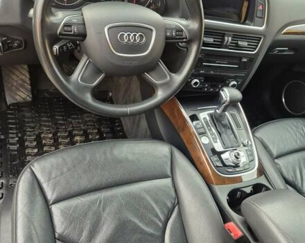 Серый Ауди Ку 5, объемом двигателя 2 л и пробегом 177 тыс. км за 15900 $, фото 1 на Automoto.ua