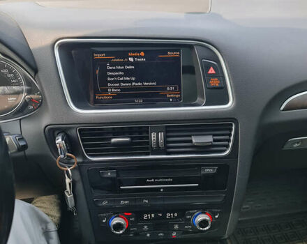 Серый Ауди Ку 5, объемом двигателя 1.98 л и пробегом 130 тыс. км за 17000 $, фото 21 на Automoto.ua