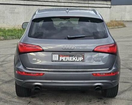 Серый Ауди Ку 5, объемом двигателя 1.98 л и пробегом 180 тыс. км за 17000 $, фото 4 на Automoto.ua
