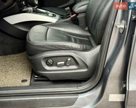 Серый Ауди Ку 5, объемом двигателя 2 л и пробегом 170 тыс. км за 18700 $, фото 28 на Automoto.ua