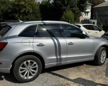 Ауди Ку 5 2015 в Коростышеве на Automoto.ua Серый Ауди Ку 5, объемом двигателя 1.98 л и пробегом 227 тыс. км за 16400 $, фото 2 на Automoto.ua