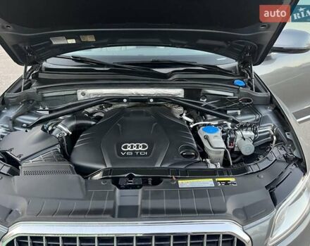 Серый Ауди Ку 5, объемом двигателя 3 л и пробегом 234 тыс. км за 17500 $, фото 50 на Automoto.ua