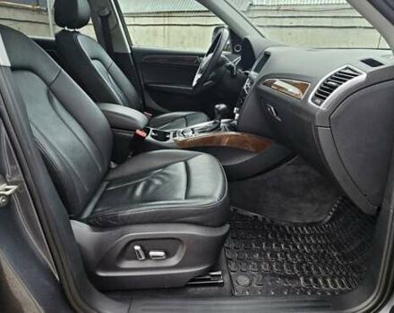 Серый Ауди Ку 5, объемом двигателя 1.98 л и пробегом 180 тыс. км за 17000 $, фото 31 на Automoto.ua