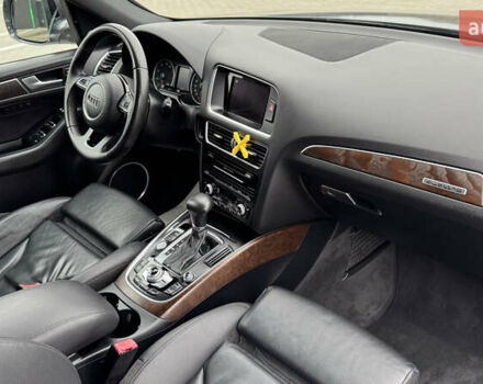 Сірий Ауді Ку 5, об'ємом двигуна 2 л та пробігом 177 тис. км за 15777 $, фото 28 на Automoto.ua