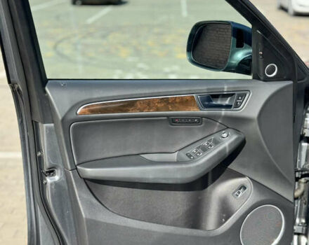 Серый Ауди Ку 5, объемом двигателя 2 л и пробегом 225 тыс. км за 14600 $, фото 9 на Automoto.ua