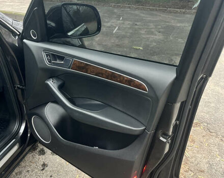 Серый Ауди Ку 5, объемом двигателя 1.98 л и пробегом 152 тыс. км за 17350 $, фото 43 на Automoto.ua