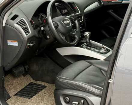 Серый Ауди Ку 5, объемом двигателя 2 л и пробегом 170 тыс. км за 18700 $, фото 1 на Automoto.ua