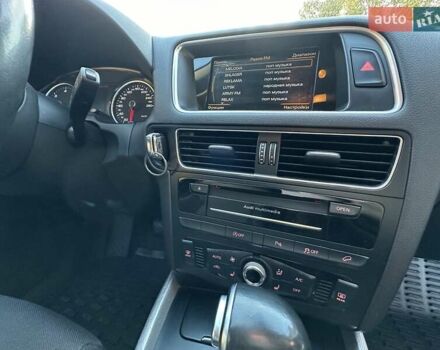 Серый Ауди Ку 5, объемом двигателя 1.97 л и пробегом 385 тыс. км за 22500 $, фото 10 на Automoto.ua