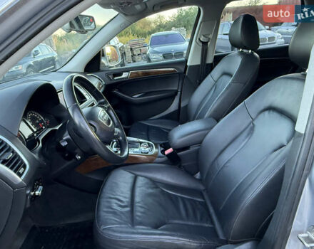 Сірий Ауді Ку 5, об'ємом двигуна 2 л та пробігом 210 тис. км за 14999 $, фото 40 на Automoto.ua