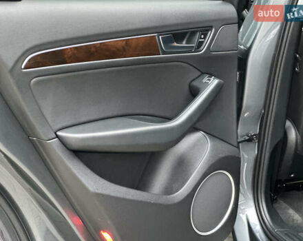 Сірий Ауді Ку 5, об'ємом двигуна 2 л та пробігом 213 тис. км за 15500 $, фото 57 на Automoto.ua