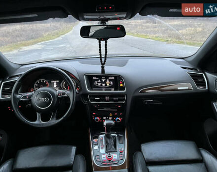 Серый Ауди Ку 5, объемом двигателя 2 л и пробегом 180 тыс. км за 16000 $, фото 10 на Automoto.ua