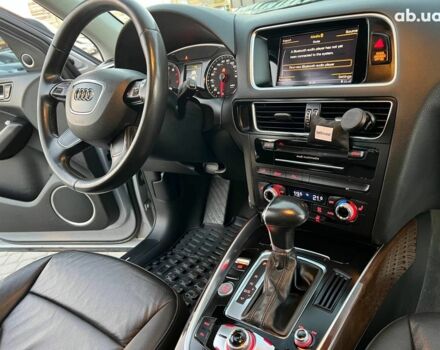 Серый Ауди Ку 5, объемом двигателя 2 л и пробегом 223 тыс. км за 15840 $, фото 41 на Automoto.ua