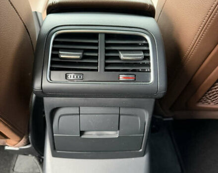 Сірий Ауді Ку 5, об'ємом двигуна 3 л та пробігом 134 тис. км за 16900 $, фото 9 на Automoto.ua