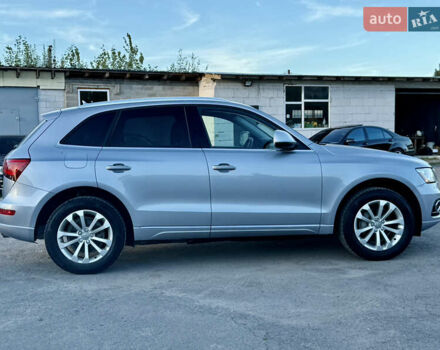 Сірий Ауді Ку 5, об'ємом двигуна 2 л та пробігом 210 тис. км за 14799 $, фото 14 на Automoto.ua