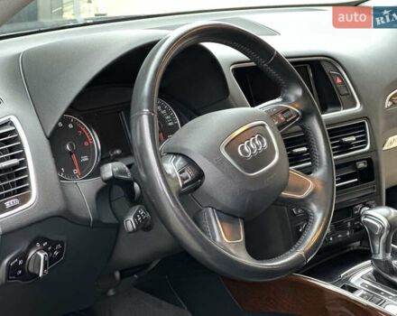 Сірий Ауді Ку 5, об'ємом двигуна 2 л та пробігом 213 тис. км за 15500 $, фото 30 на Automoto.ua