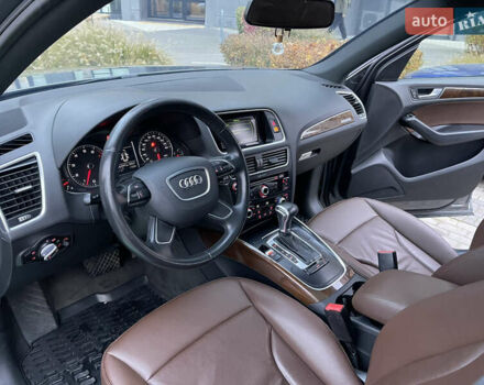 Сірий Ауді Ку 5, об'ємом двигуна 2 л та пробігом 252 тис. км за 14500 $, фото 34 на Automoto.ua