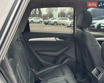 Серый Ауди Ку 5, объемом двигателя 2 л и пробегом 170 тыс. км за 18700 $, фото 30 на Automoto.ua