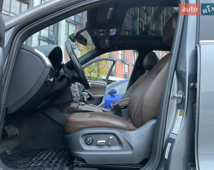 Сірий Ауді Ку 5, об'ємом двигуна 2 л та пробігом 252 тис. км за 14500 $, фото 33 на Automoto.ua