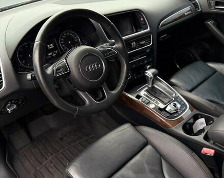 Серый Ауди Ку 5, объемом двигателя 3 л и пробегом 256 тыс. км за 12900 $, фото 15 на Automoto.ua