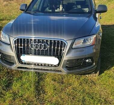 Сірий Ауді Ку 5, об'ємом двигуна 2 л та пробігом 191 тис. км за 18500 $, фото 8 на Automoto.ua