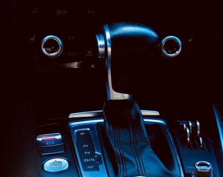 Сірий Ауді Ку 5, об'ємом двигуна 2 л та пробігом 170 тис. км за 16300 $, фото 1 на Automoto.ua