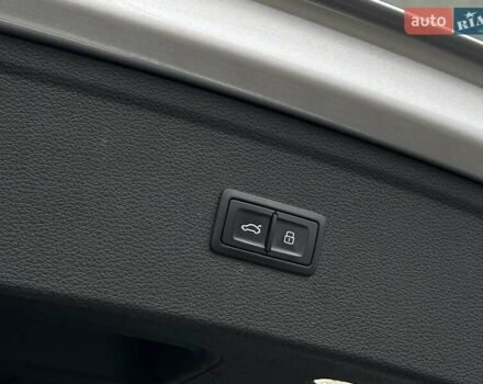 Серый Ауди Ку 5, объемом двигателя 1.97 л и пробегом 165 тыс. км за 34500 $, фото 63 на Automoto.ua