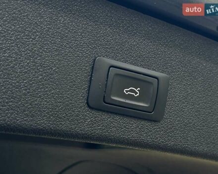 Серый Ауди Ку 5, объемом двигателя 1.98 л и пробегом 134 тыс. км за 18450 $, фото 15 на Automoto.ua