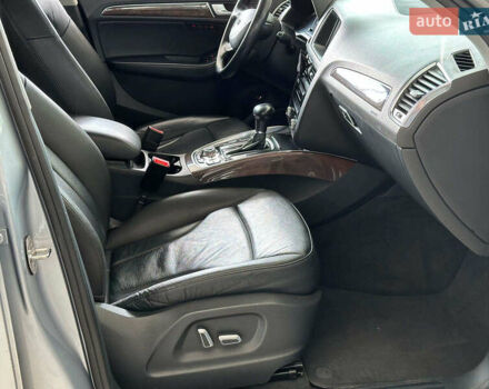 Серый Ауди Ку 5, объемом двигателя 2 л и пробегом 163 тыс. км за 18490 $, фото 24 на Automoto.ua